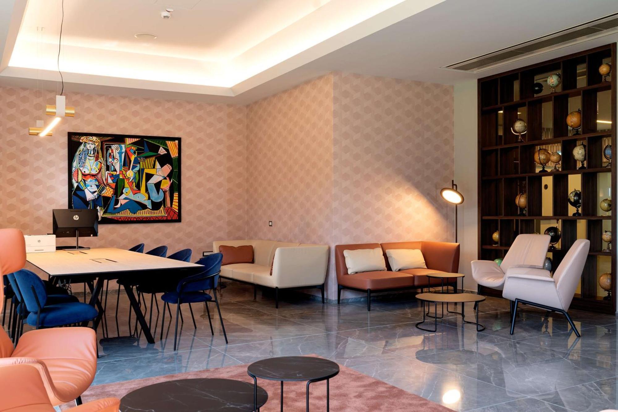 Doubletree By Hilton Milan Malpensa Solbiate Olona Hotel Екстериор снимка