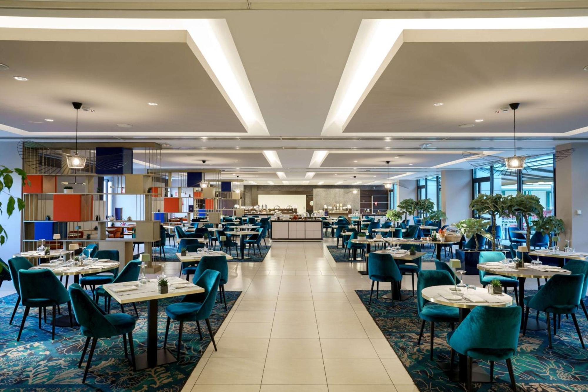 Doubletree By Hilton Milan Malpensa Solbiate Olona Hotel Екстериор снимка