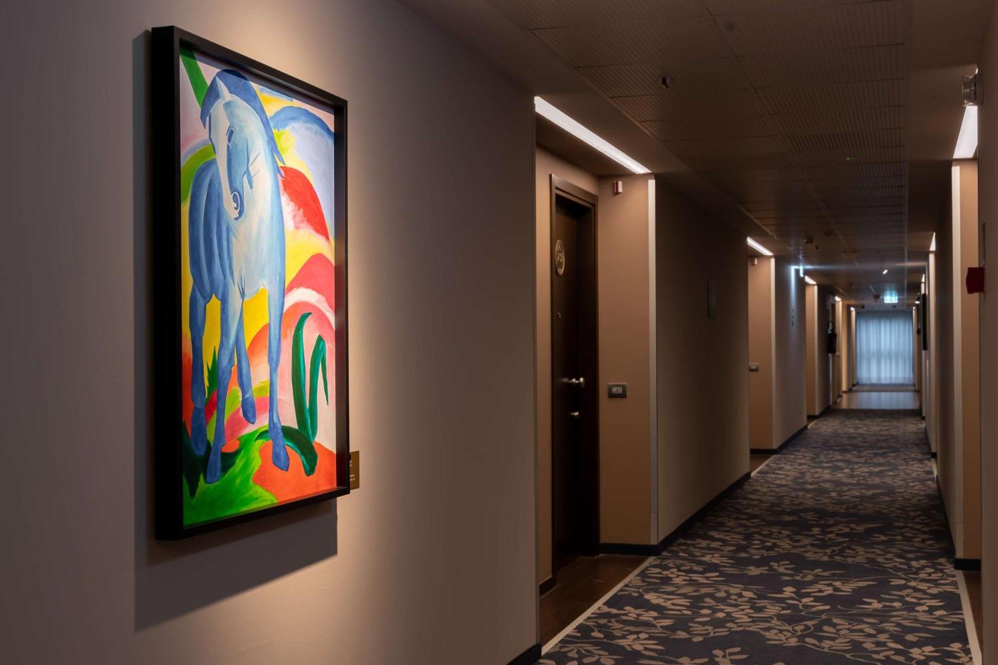 Doubletree By Hilton Milan Malpensa Solbiate Olona Hotel Екстериор снимка